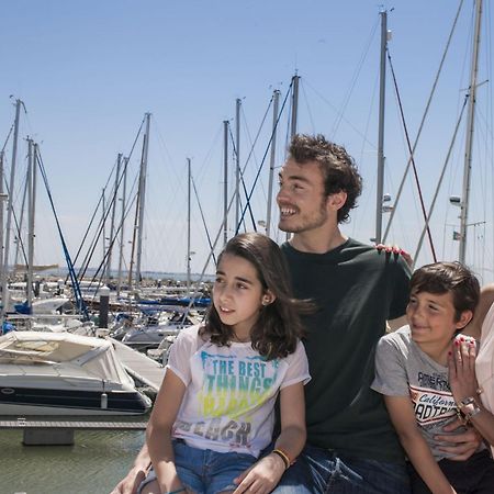 Apt In Lisbon Marina Tejo - Parque Das Nacoes Exterior photo
